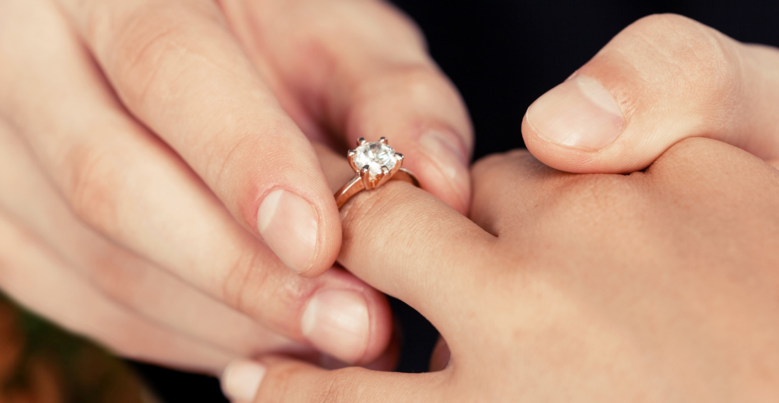 Pop the question to your special someone with an intimate proposal overlooking Las Vegas