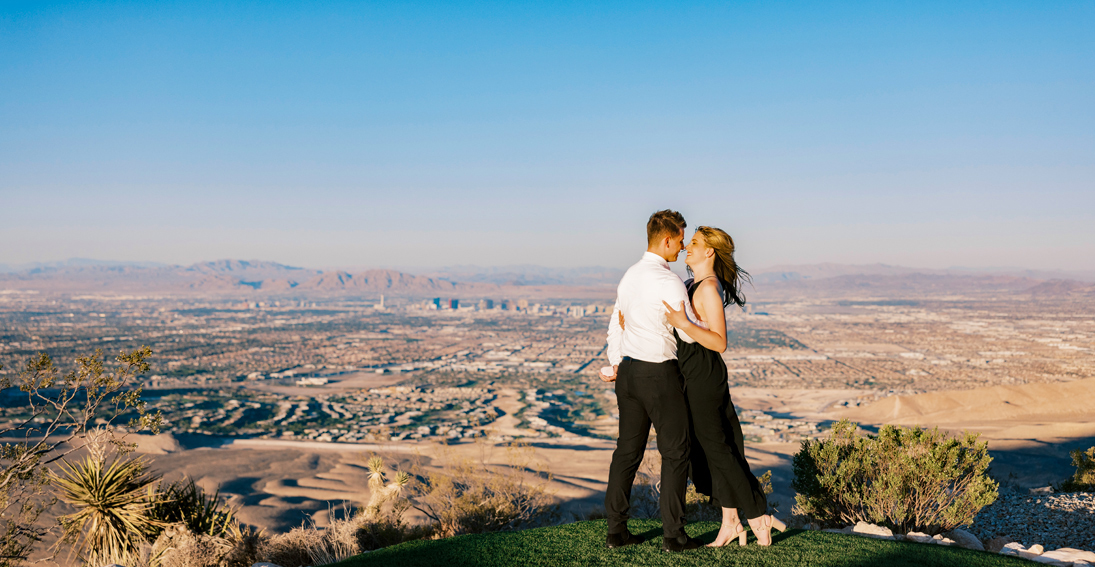Elevate your love story with a special proposal package against the breathtaking backdrop of Las Vegas and Red Rock Canyon